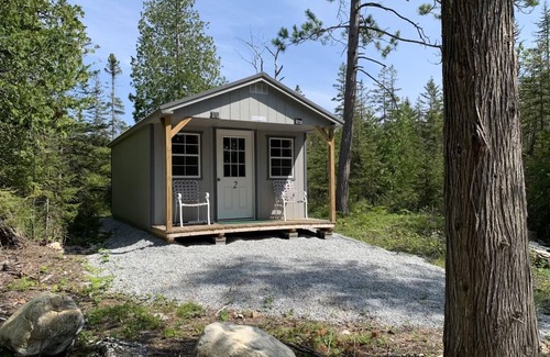 Drummond Island House | Henry's & White Birch Cabins - Johnswood Off Grid Cabins on Drummond Island