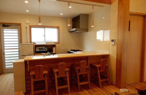 Uruma House | Henza Island Red Tile Villa Pets Allowed - Mum Villa In Henza/Uruma Okinawa