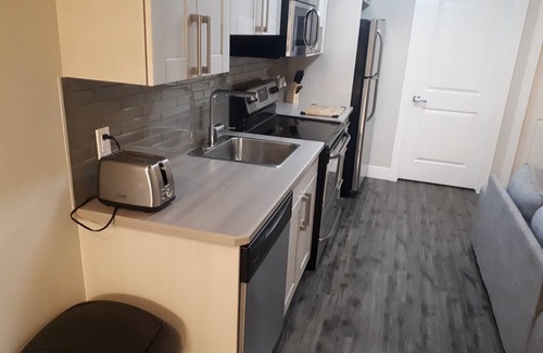 Timberlea Apartment | Heritage 2 Bedroom Deluxe Apartment
