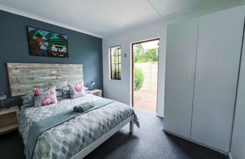 Westcliff Hostel | Hermanus Backpackers & Budget Accommodation