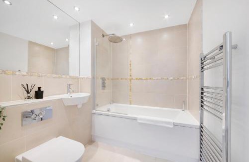 Harringay Apartment | Hermitage Road Apartment By Morethanstays