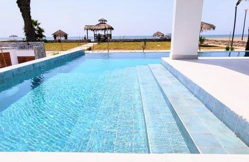 Ica House | HERMOSA CASA CON PISCINA FRENTE AL MAR - PRIMERA FILA