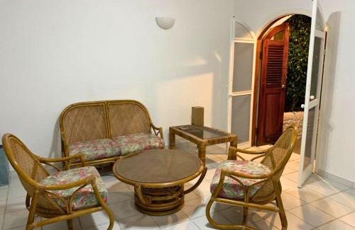 Same House | Hermosa Casa de 3 pisos