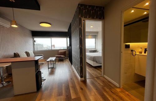 Ciudad Vieja Apartment | Hermoso apartamento en casco histórico con vistas al río