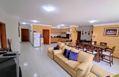 Manta Apartment | Hermoso departamento con vista la playa murciélago