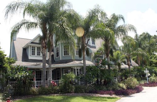 Mount Dora Bed & Breakfast | Heron Cay Lakeview Bed & Breakfast