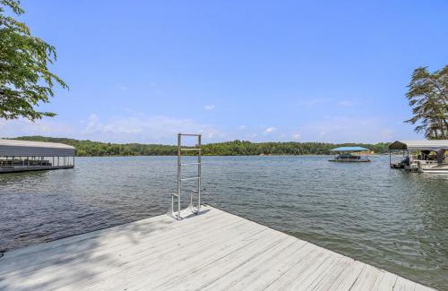Wilkesboro House | Heron Hideaway