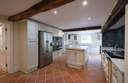 Hulland Ward House | Heron House at Millfields Farm Cottages