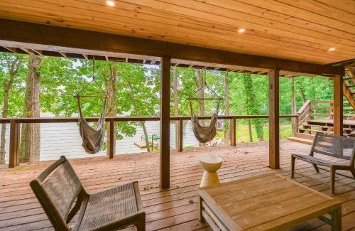 Livingston House | Heron's Bluff