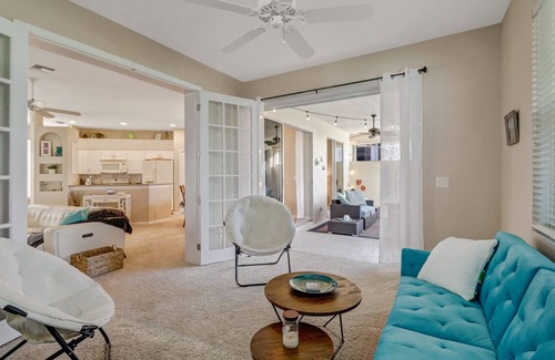 Herons Glen House | Heron's Glen Beautiful Beachy Home in Gated Golf Community Home