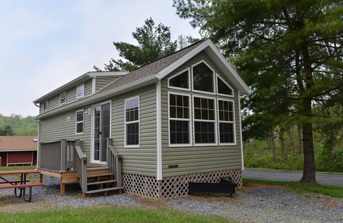 Lebanon - Pine Grove RV Rental | Hershey RV & Camping Resort