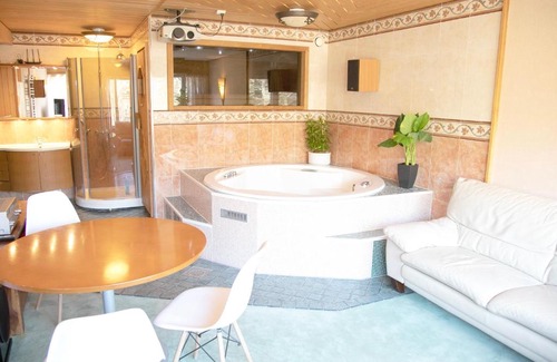 Forssa Apartment | HH Huoneistot Suite