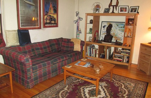 South Shore Condo | Hi-Rise Lakeside Living with Views to Dream by!