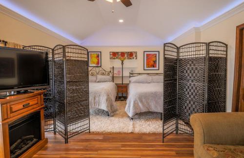 Westland Bed & Breakfast | Hickory House B & B
