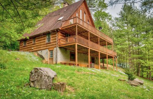 Fleetwood House | Hidden Creek Cabin