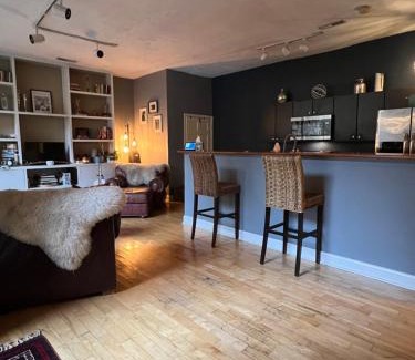Downtown Apartment | Hidden Gem