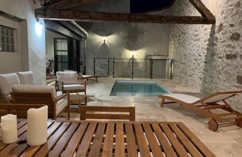 Azille Villa | Hidden Oasis - Maison de caractère avec piscine