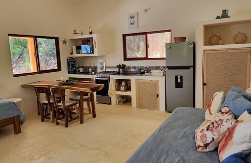 Puerto Angel House | Hidden small house over Playa La Mina and stunning views of the Pacific Ocean