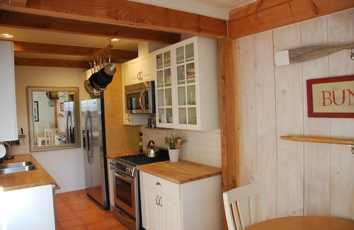Middletown Villa | Hidden Villa- A Hidden Paradise with beautiful furnished garden patio