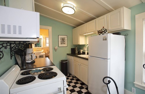 Town of Ledyard Apartment | Hide-Away Apartment in the Heart of the Village of Aurora