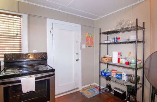 Downtown Apartment | Hide-Away: Downtown Pensacola, North Hill Studio
