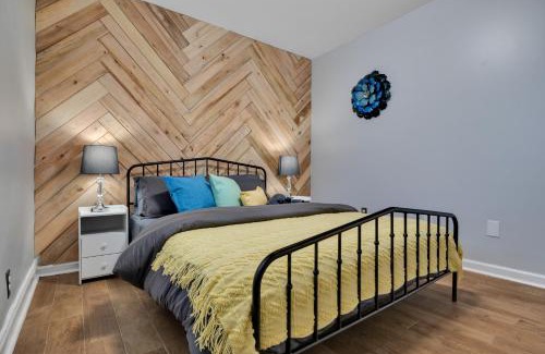 Mechanicsville House | Hideaway in The Hood - Reno'd Mechanicsville Apt!