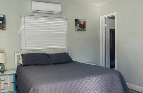Caloosahatchee Hotel | Hideaway Waterfront Resort
