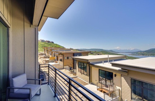 Hideout House | Hideout Haven Luxe Retreat with Lake View and Hot Tub