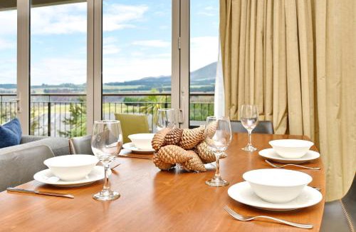 Windwhistle Apartment | High Country Villa 250 - Terrace Downs
