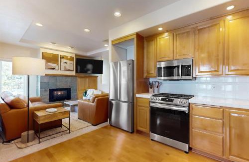 Broken Top House | High Desert Hideaway