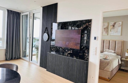 Donaustadt Apartment | high-end apartment close to metro and uno-city with e-parking