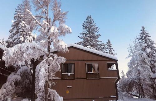 Dollar Point Apartment | High Sierra Hideaway