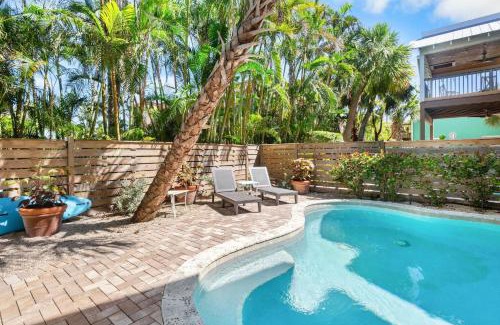 Anna Maria House | High Tide Haven