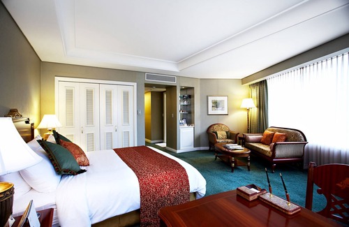 Sabuk Resort | High1 Grand Hotel Main Tower