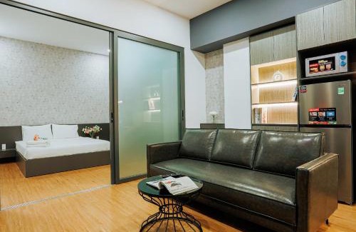 Phuong 6 Apartment | HighClass Suites - Walk-To-Independence Palace, SaiGon's Heart