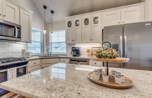 Broken Arrow House | Highland Creek Retreat