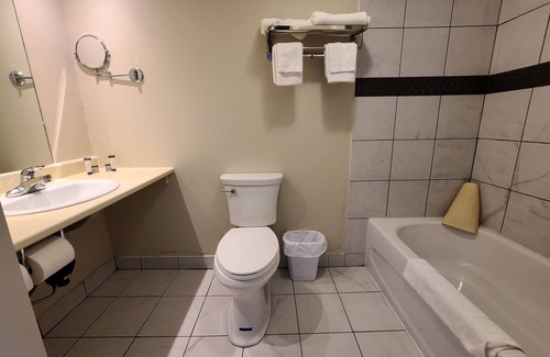 North Sydney Hotel | Highland Motel