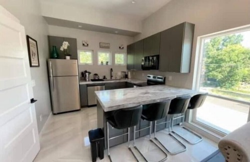 Sloan Lake House | Highlands Fully furnished 1 bedroom Guest House!