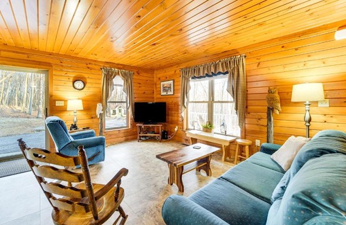 Woodward House | Hike, Fish and Unwind Home with Fire Pit in Woodward!