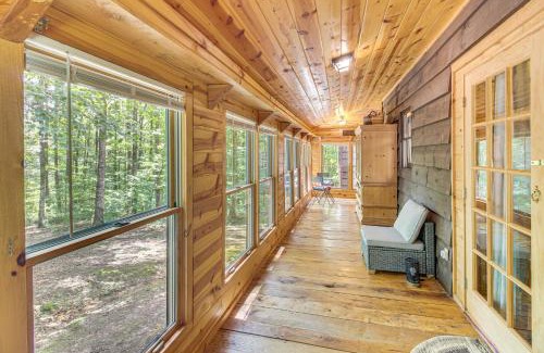 Jamestown House | Hike, Ride and Unwind Secluded Retreat in Jamestown