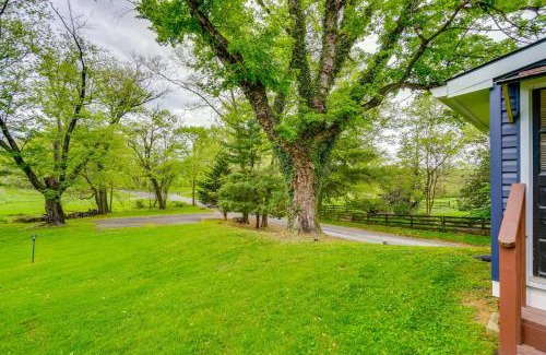 Leesburg House | Hike, Sip and Explore Charming Waterford Cottage!