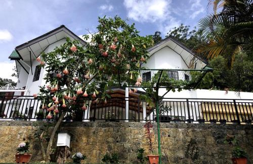 Diyathalawa House | Hill Crest Holiday Bungalow