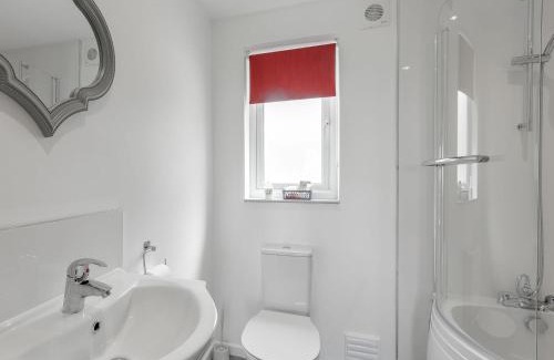 Gainsborough House | Hill Crest Lodge 1
