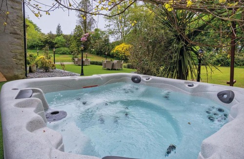 Ludchurch House | Hill House Country Estate - Princes Gate