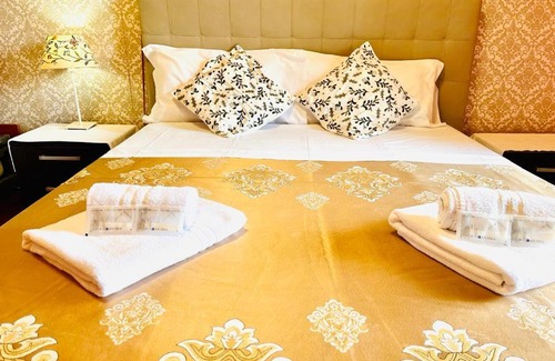 Rione XVIII Castro Pretorio House | Hill town guesthouse