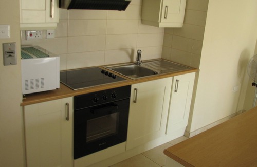 Pissouri Apartment | Hill View Restaurant & Apartments