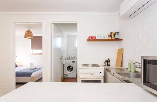 Hillarys House | Hillarys Nook - 5 mins to Hillarys Boat Harbour