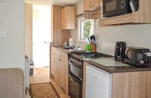 Gainsborough Cottage | Hillcrest Caravan - UK44798