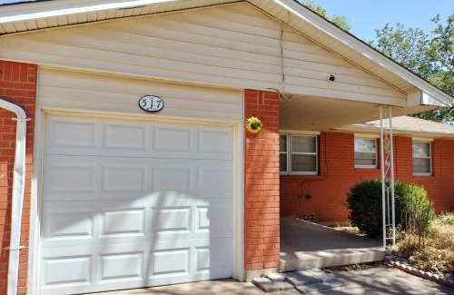 Lawton Apartment | Hillside Cottage