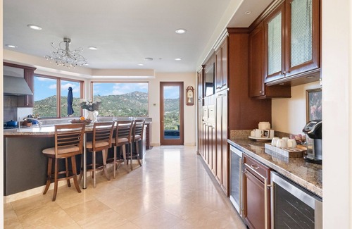Poway House | Hillside Family Oasis: Infinity Pool & Sunset Spa